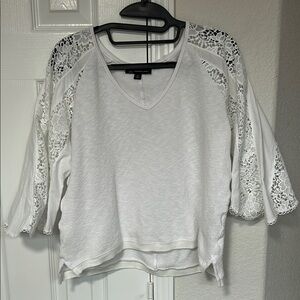 Women's White Lace Sleeve Top